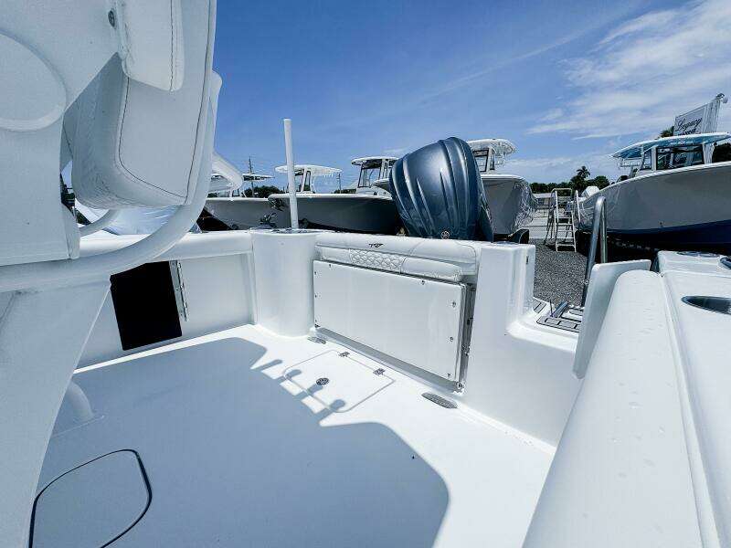 232 CC Adventure 23ft Tidewater Yacht For Sale