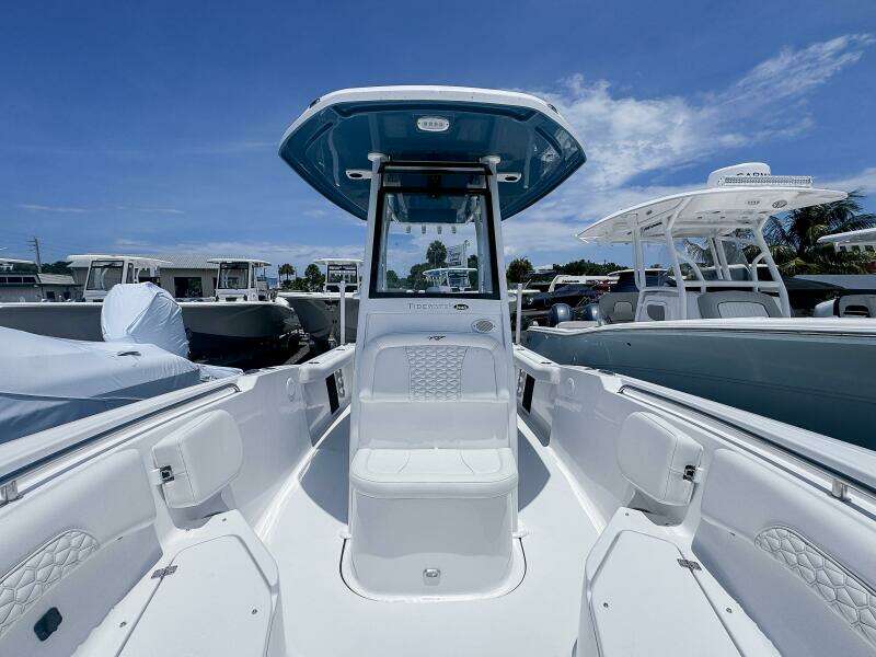 232 CC Adventure 23ft Tidewater Yacht For Sale