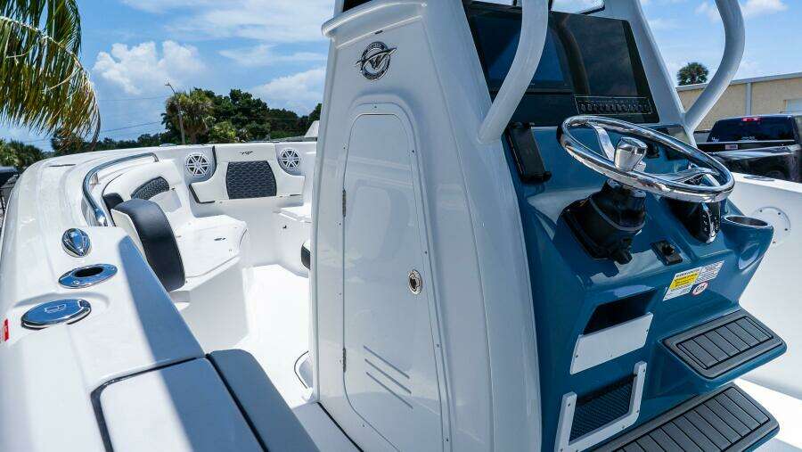 232 CC Adventure 23ft Tidewater Yacht For Sale