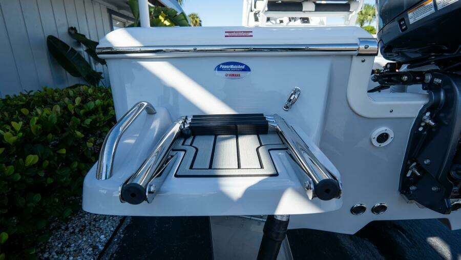 2210 Carolina Bay 22ft Tidewater Yacht For Sale