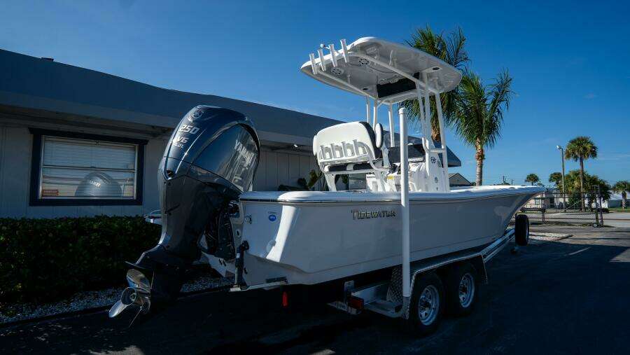 2210 Carolina Bay 22ft Tidewater Yacht For Sale