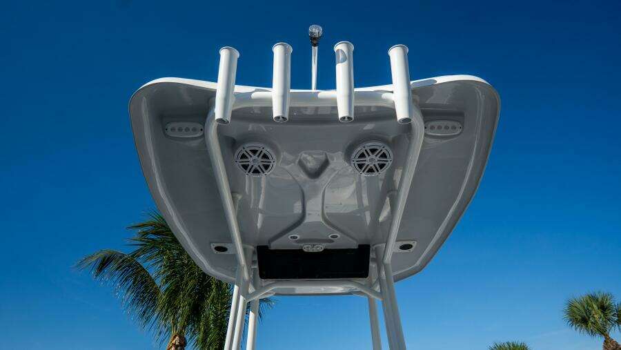 2210 Carolina Bay 22ft Tidewater Yacht For Sale