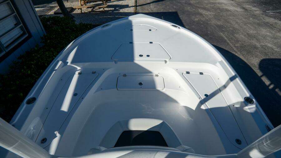 2210 Carolina Bay 22ft Tidewater Yacht For Sale