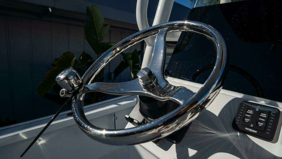 2210 Carolina Bay 22ft Tidewater Yacht For Sale