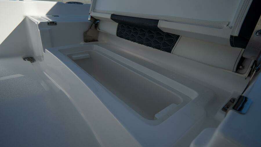 2210 Carolina Bay 22ft Tidewater Yacht For Sale