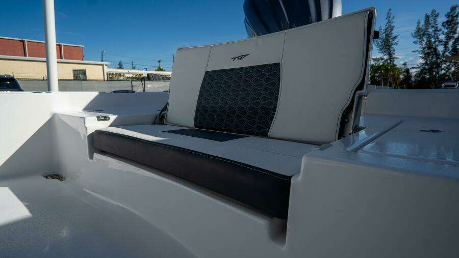 2210 Carolina Bay 22ft Tidewater Yacht For Sale