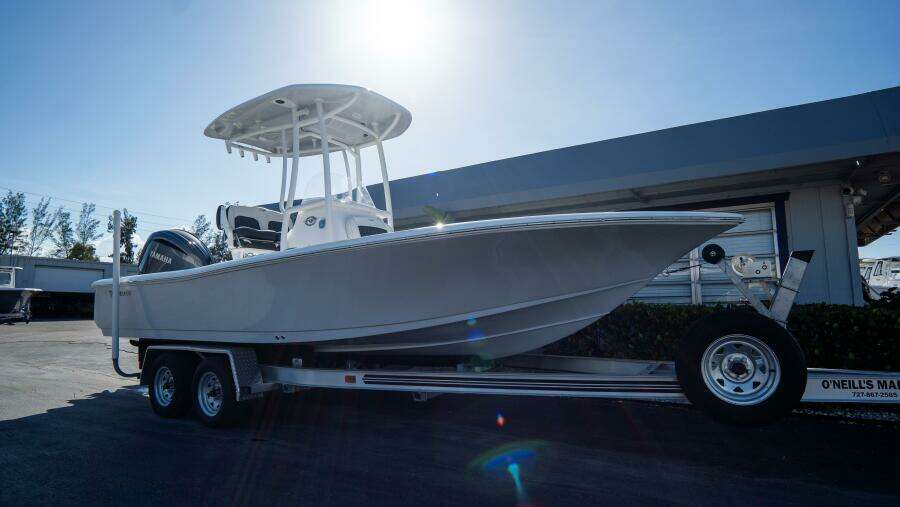 2210 Carolina Bay 22ft Tidewater Yacht For Sale