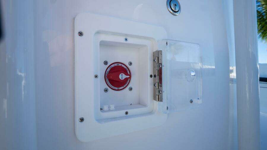 2210 Carolina Bay 22ft Tidewater Yacht For Sale