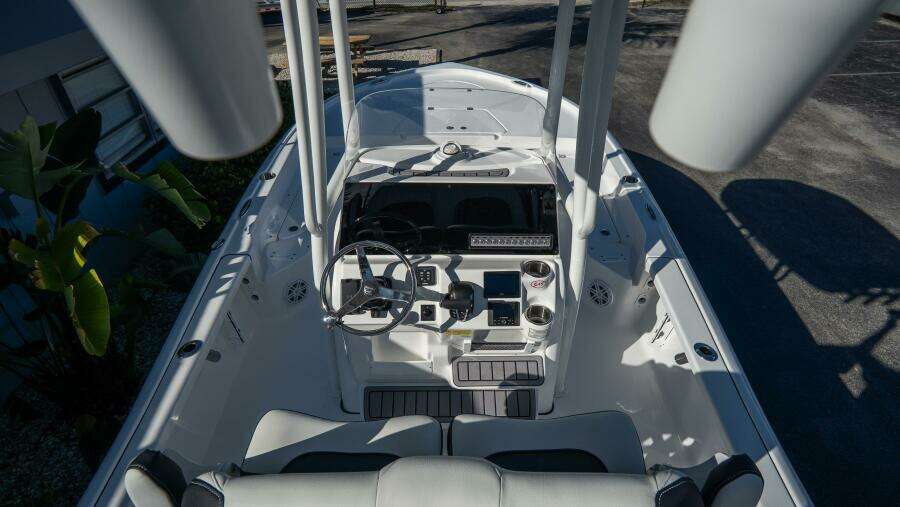 2210 Carolina Bay 22ft Tidewater Yacht For Sale
