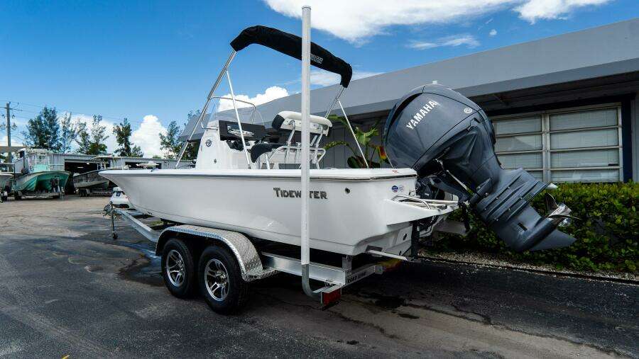 2110 Bay max 21ft Tidewater Yacht For Sale