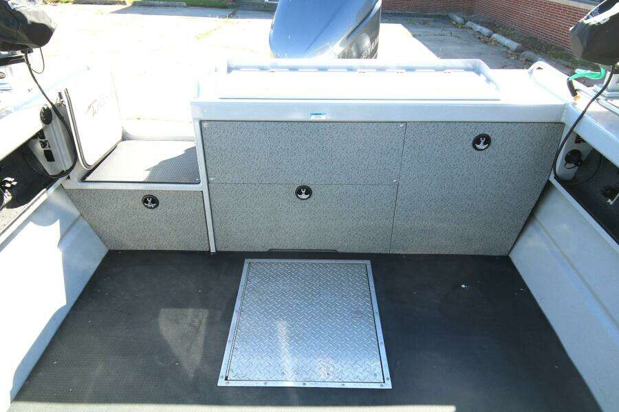 24ft Weldcraft Yacht For Sale