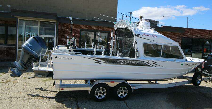 24ft Weldcraft Yacht For Sale