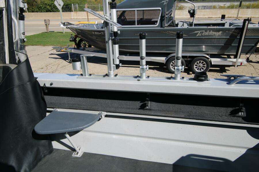 24ft Weldcraft Yacht For Sale