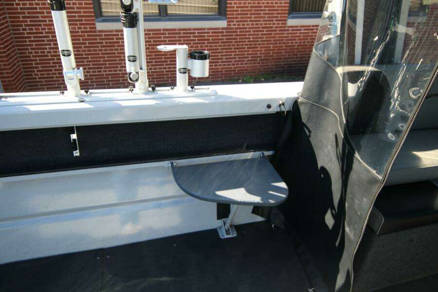24ft Weldcraft Yacht For Sale