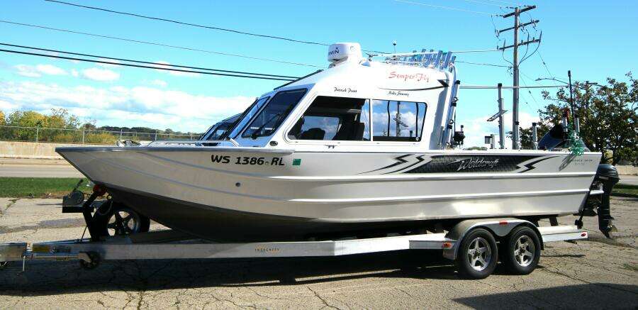 24ft Weldcraft Yacht For Sale