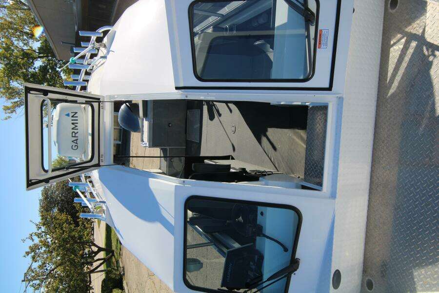 24ft Weldcraft Yacht For Sale