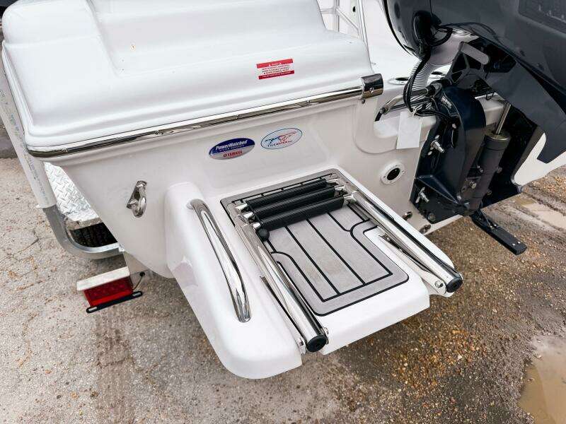 180 CC Adventure 18ft Tidewater Yacht For Sale