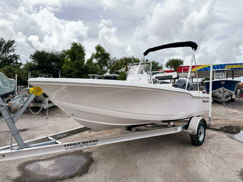 180 CC Adventure 18ft Tidewater Yacht For Sale