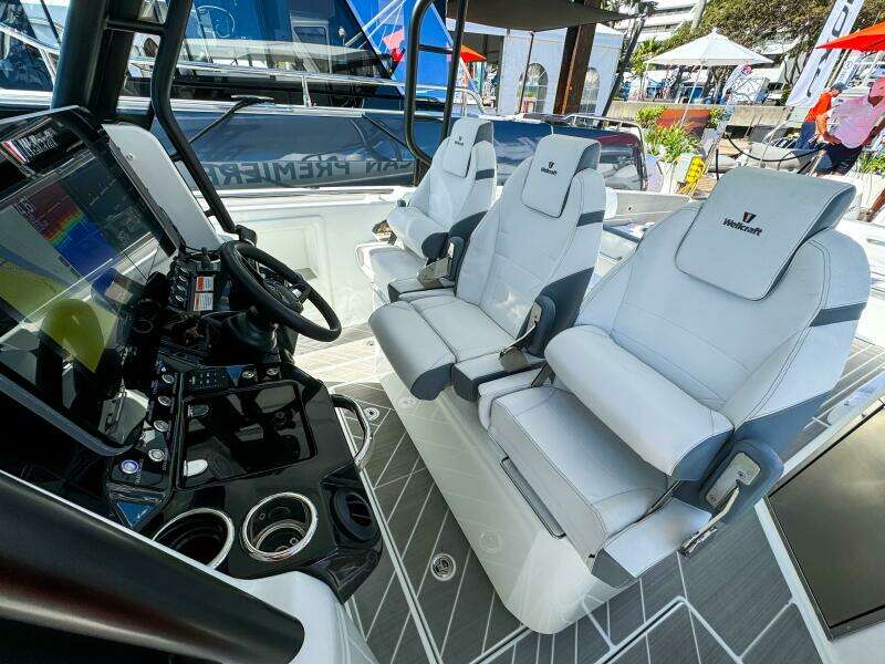 35ft Wellcraft Yacht For Sale
