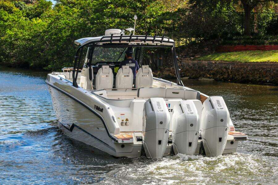 35ft Wellcraft Yacht For Sale