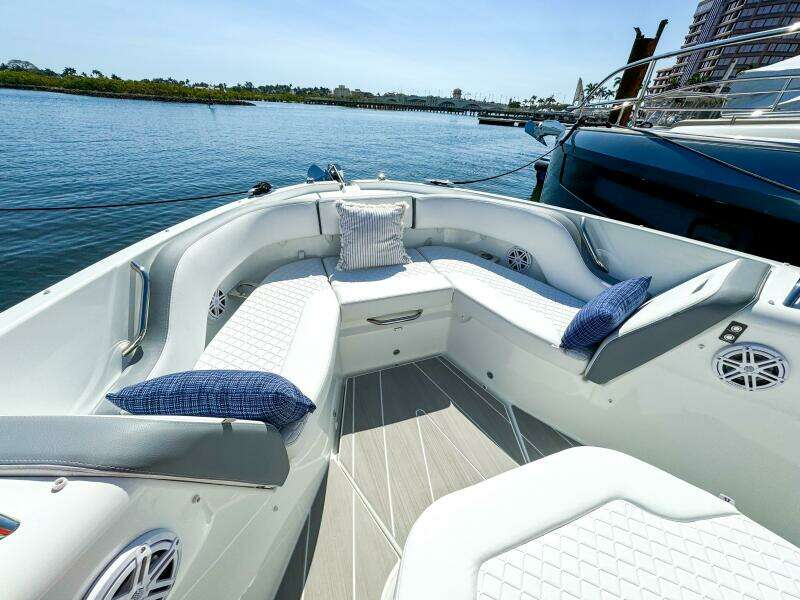 35ft Wellcraft Yacht For Sale