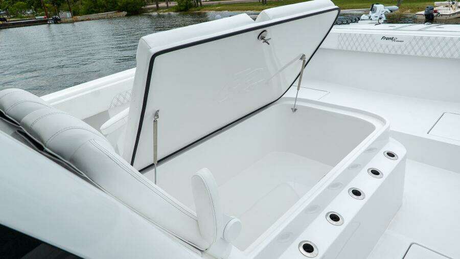 37 Cat 37ft Front Runner Yacht For Sale