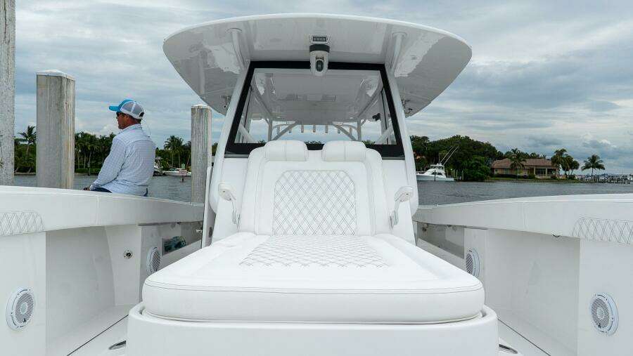 37 Cat 37ft Front Runner Yacht For Sale