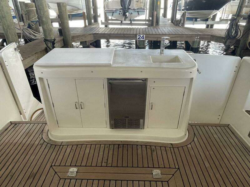 57ft McKinna Yacht For Sale