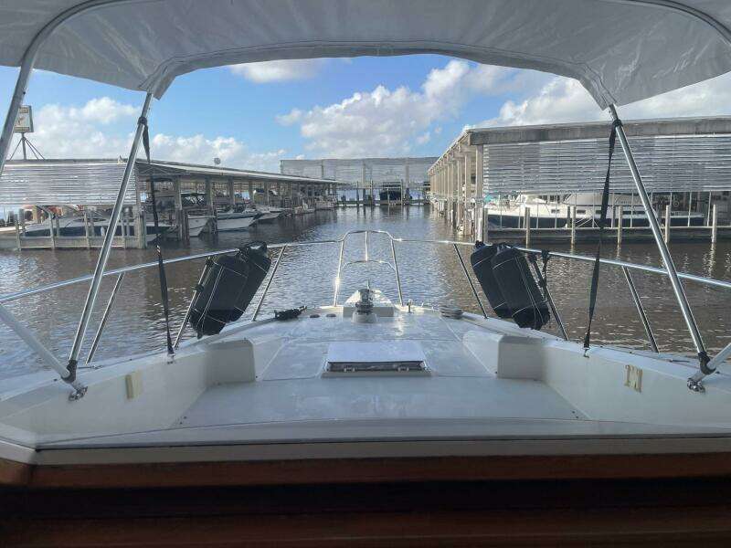 57ft McKinna Yacht For Sale