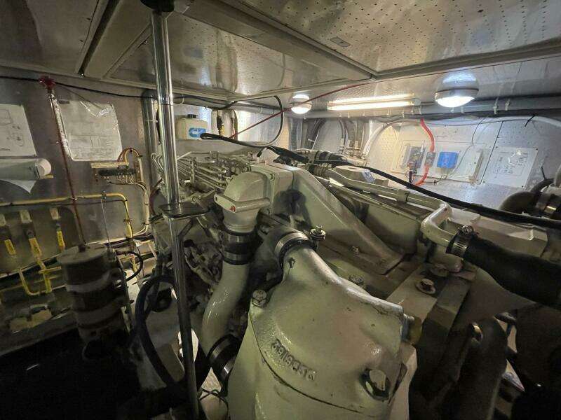 57ft McKinna Yacht For Sale