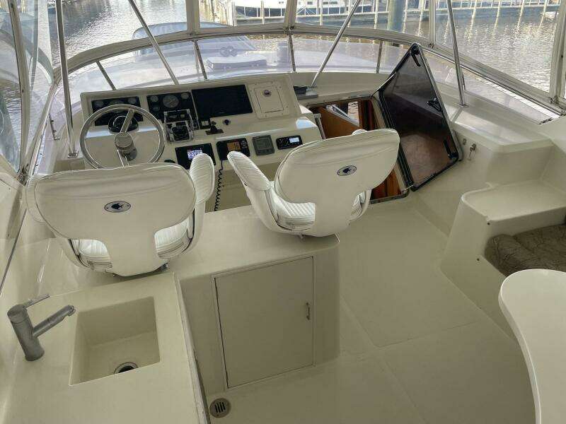 57ft McKinna Yacht For Sale