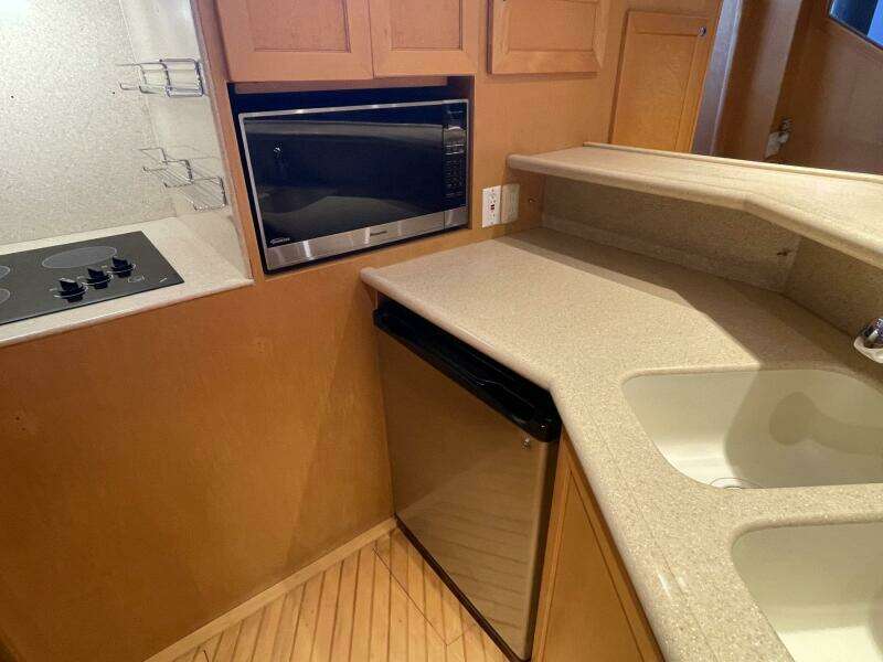 57ft McKinna Yacht For Sale