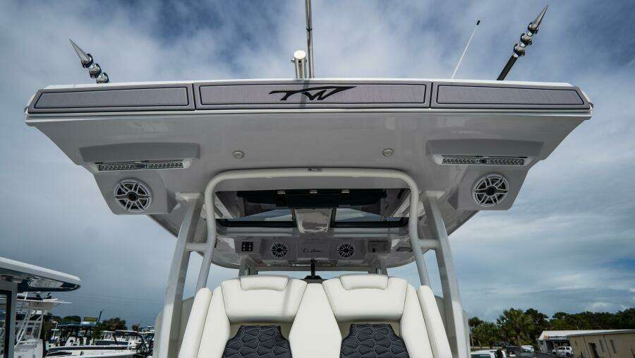 380 CC Adventure 38ft Tidewater Yacht For Sale