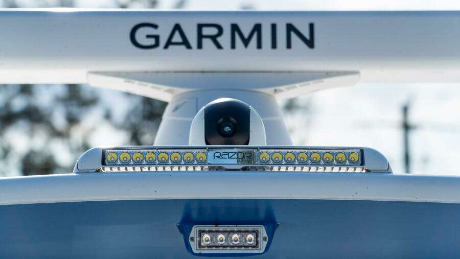 39 CC 39ft Front Runner Yacht For Sale