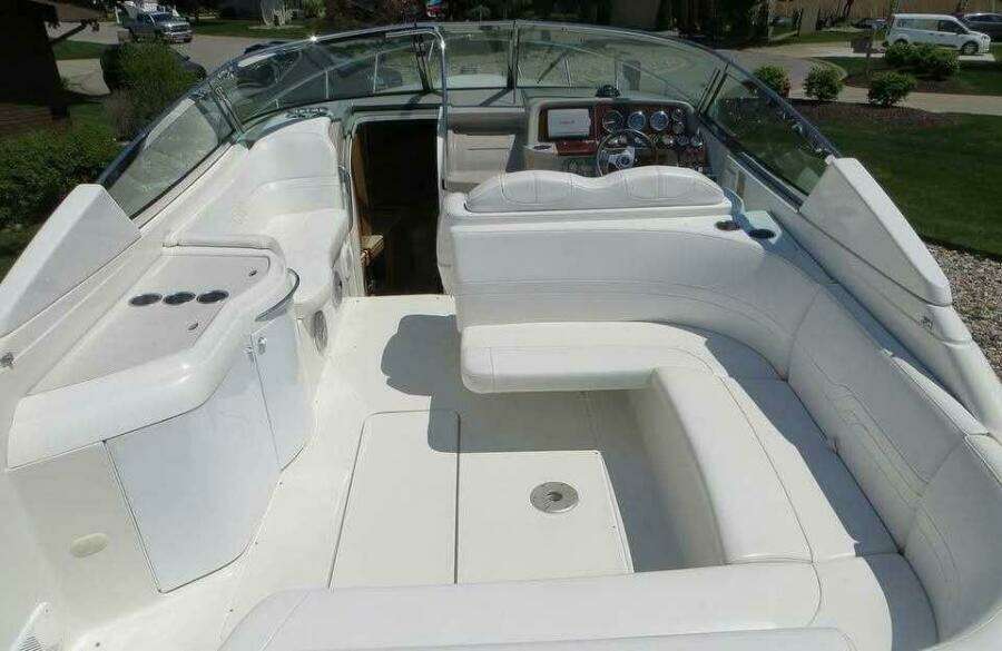 33ft Formula Yacht For Sale