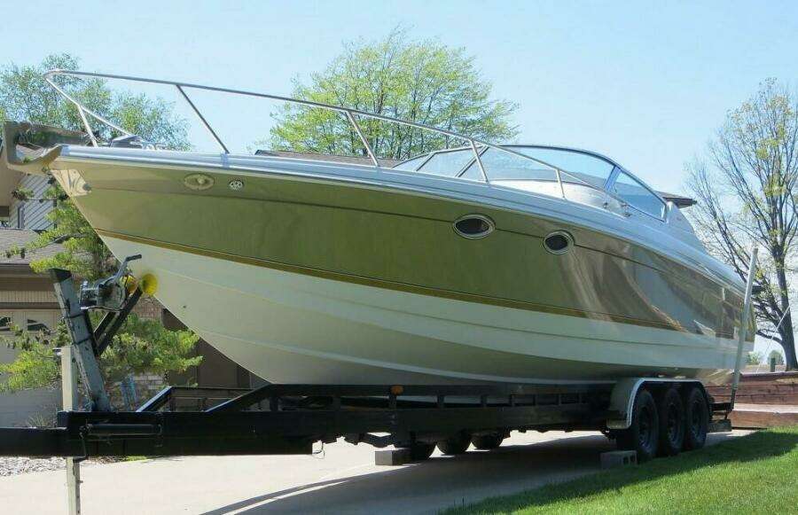 33ft Formula Yacht For Sale