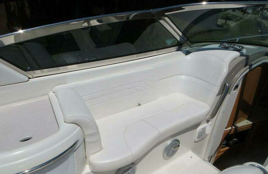 33ft Formula Yacht For Sale