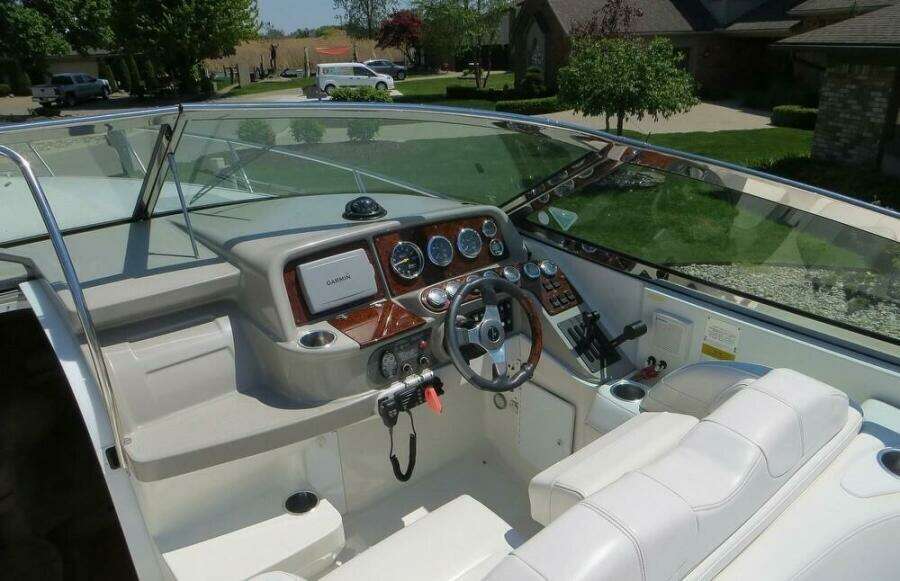 33ft Formula Yacht For Sale