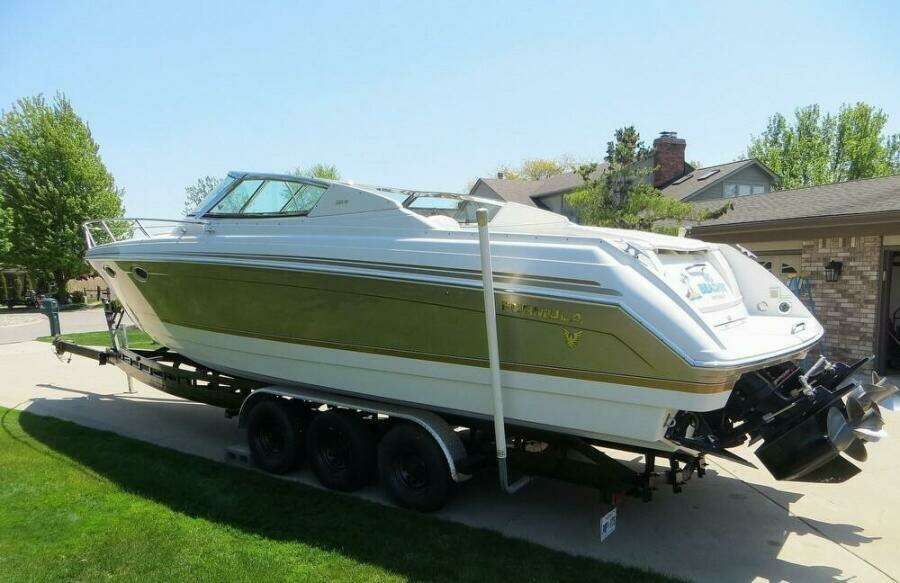 33ft Formula Yacht For Sale
