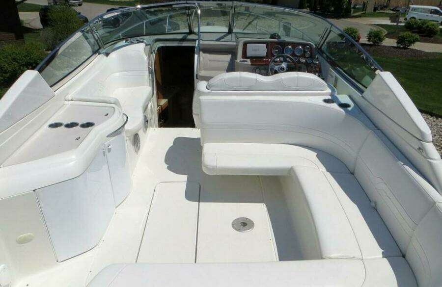 33ft Formula Yacht For Sale