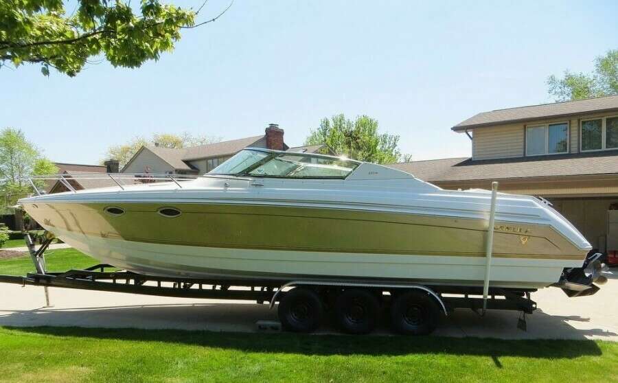 33ft Formula Yacht For Sale