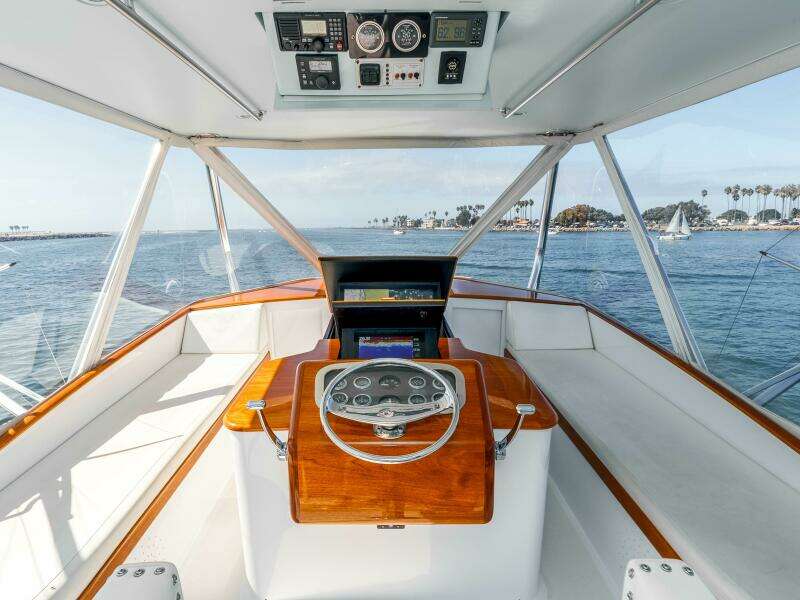 SHOTGUN 55ft Merritt Yacht For Sale