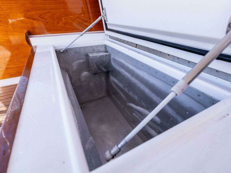 SHOTGUN 55ft Merritt Yacht For Sale