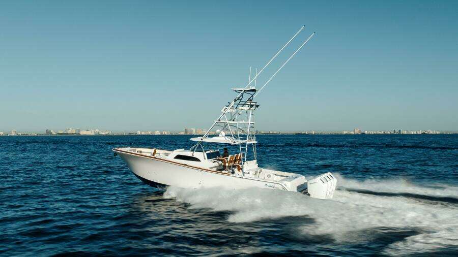 47 CC 47ft Front Runner Yacht For Sale