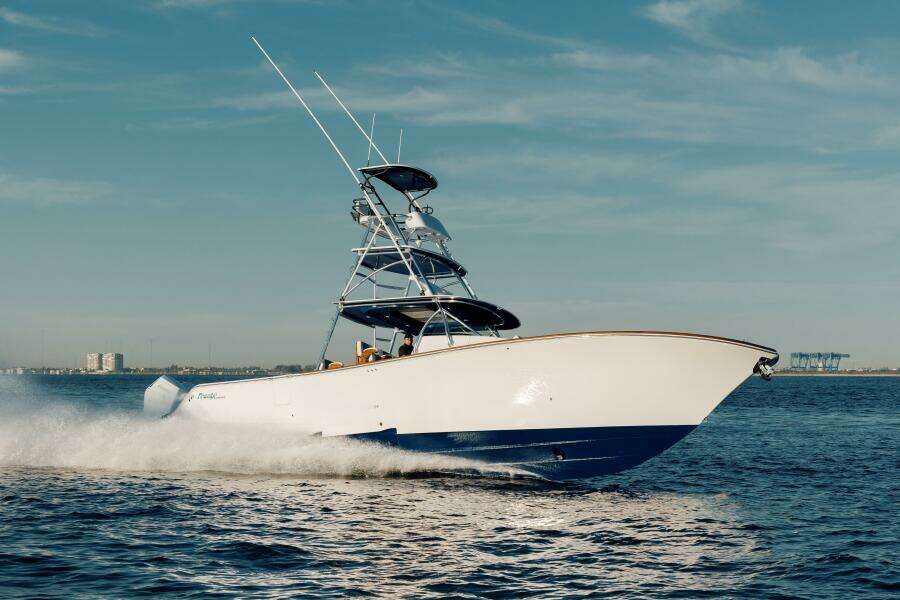 47 CC 47ft Front Runner Yacht For Sale