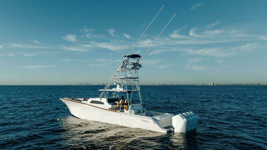 47 CC 47ft Front Runner Yacht For Sale