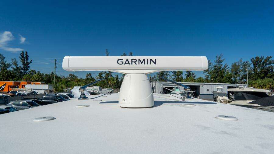 36 CC 36ft Front Runner Yacht For Sale