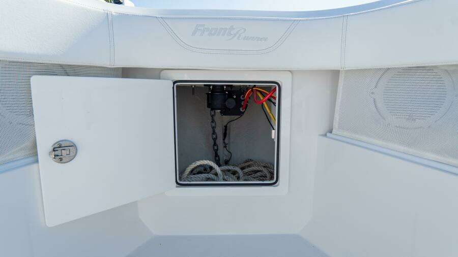 36 CC 36ft Front Runner Yacht For Sale