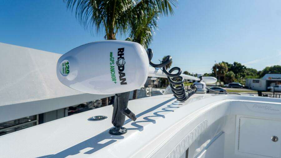 36 CC 36ft Front Runner Yacht For Sale