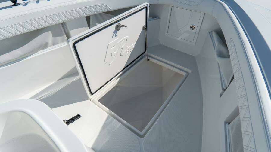 36 CC 36ft Front Runner Yacht For Sale